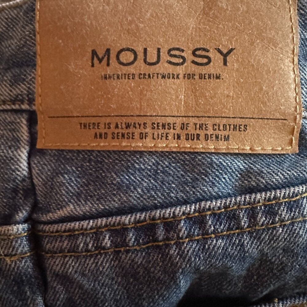 Moussy Step Hem Front Pleat Crop Jeans size 25 - Picture 4 of 7